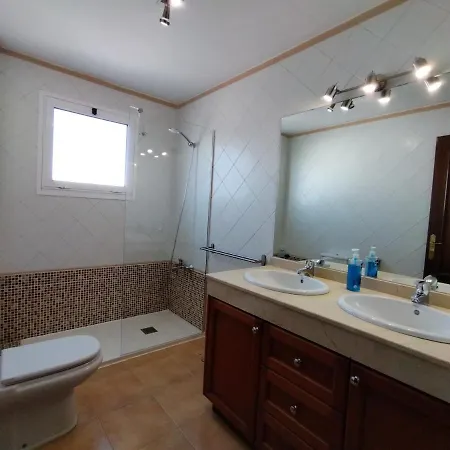 Homestay Africa Tias